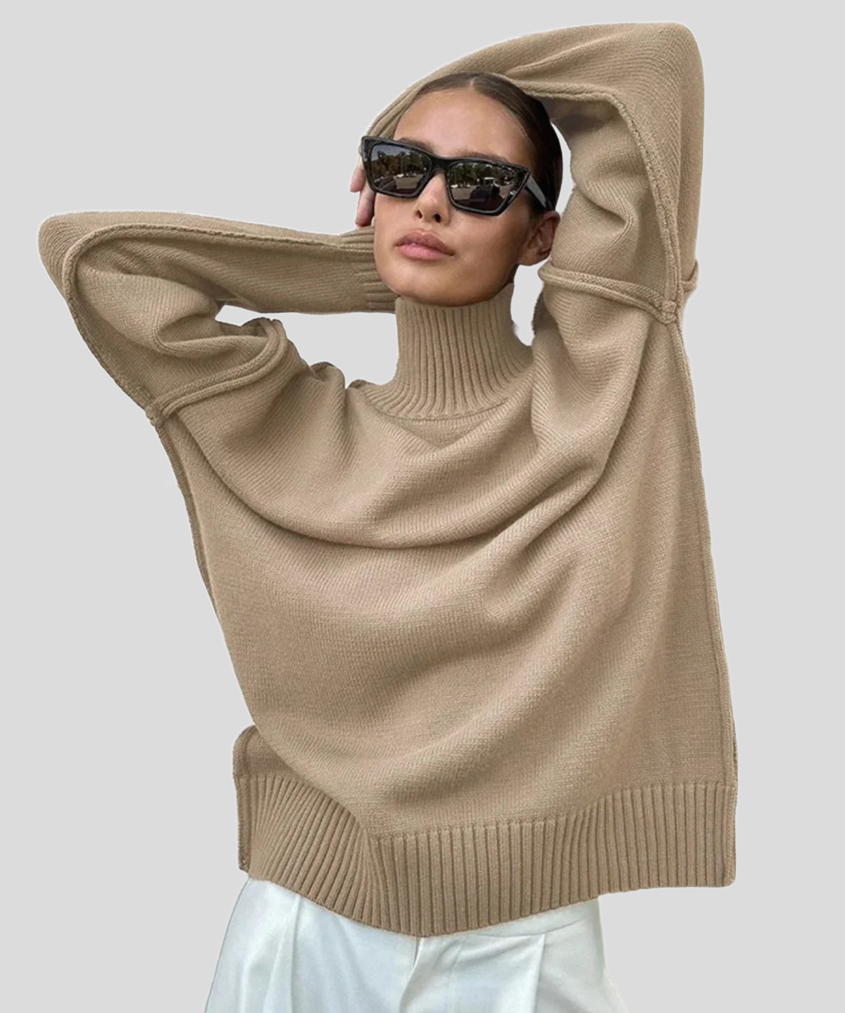 Damski sweter oversize, golf symulowany, opadające ramiona