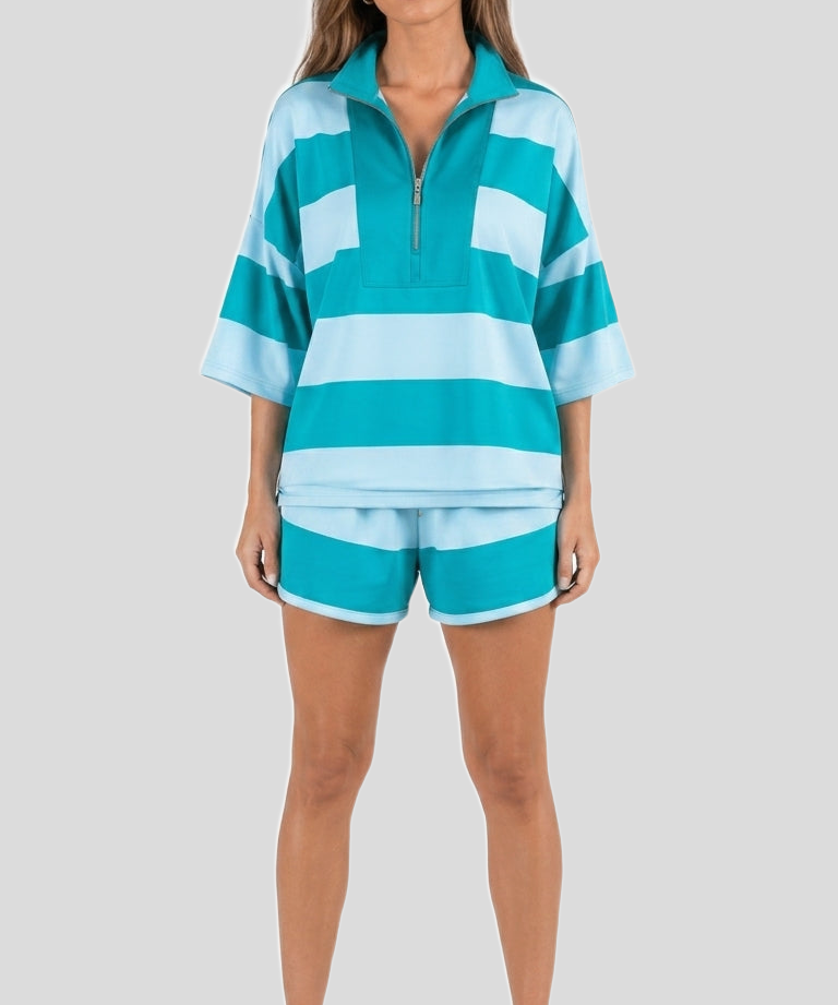 Damski sweter oversize w paski z kołnierzykiem i zamkiem